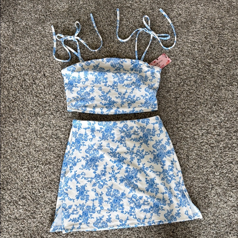 SHEIN Blue Floral Print Set